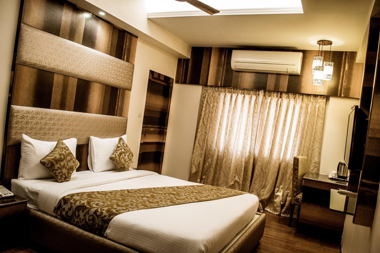 The Majestic Suites Колката Екстер'єр фото