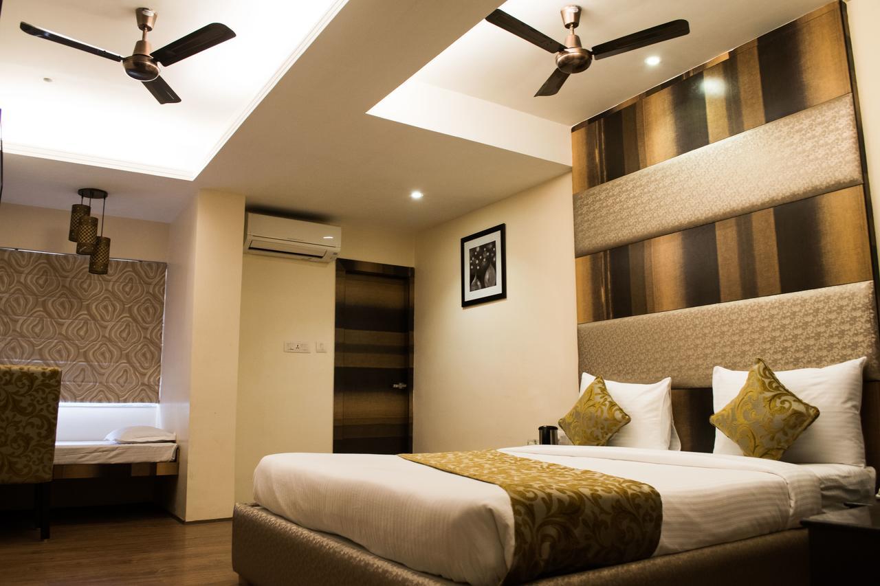 The Majestic Suites Колката Екстер'єр фото